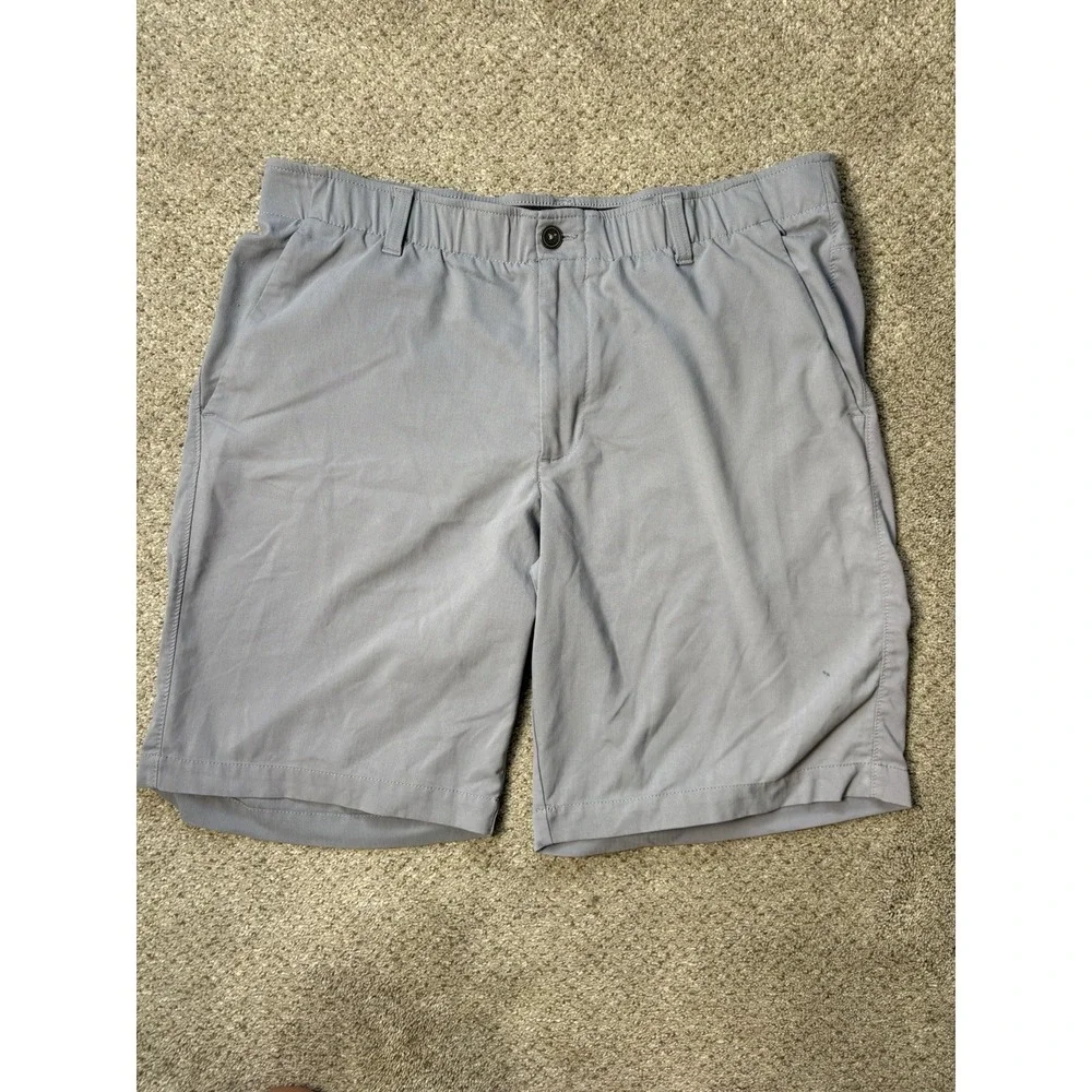Under Armour Golf Shorts‎ Mens Size 34 Gray Solid Stretch Heat Gear Light